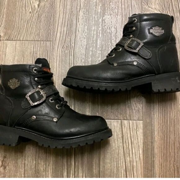 HARLEY DAVIDSONMOTORCYCLESWOMENS LEATHERBIKER BOOTS SZ 8.5STRAP LACE UP - Picture 1 of 8